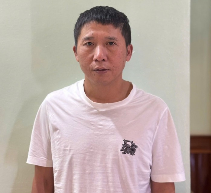 Đối tượng Yuan Dong Bing (Viên Đông Binh) Đối tượng Yuan Dong Bing (Viên Đông Binh)