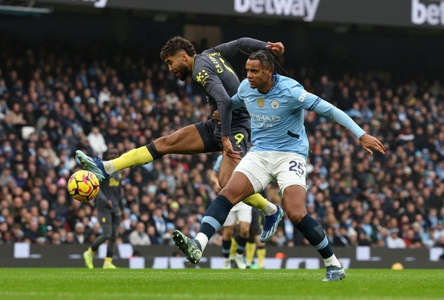 Everton thi đấu sòng phẳng với Man City Everton thi đấu sòng phẳng với Man City