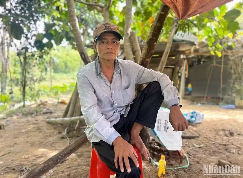 Sau nhiều năm tha hương, ông Phạm Văn Vút dừng chân vì sức khỏe.