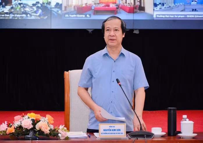 Bộ trưởng Nguyễn Kim Sơn cho biết việc biên soạn, thẩm định, ban hành bộ SGK thống nhất sẽ được thực hiện theo quy trình chặt chẽ.