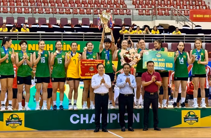 VTV Bình Điền Long An bảo vệ thành công ngôi Hậu