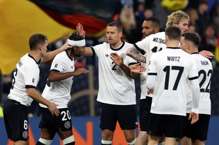 Sege Gnabry có bàn cho riêng mình ở trận đấu mà anh chơi rất hay Sege Gnabry có bàn cho riêng mình ở trận đấu mà anh chơi rất hay