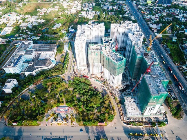 Giá căn hộ Hà Nội trung bình đạt 85,6 triệu đồng/m2, còn TPHCM (cũ) ở mức 95,4 triệu đồng/m2. Giá căn hộ Hà Nội trung bình đạt 85,6 triệu đồng/m2, còn TPHCM (cũ) ở mức 95,4 triệu đồng/m2.