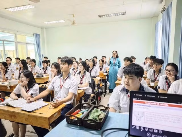 Học sinh lớp 12 sẽ thi tốt nghiệp THPT dự kiến vào ngày 11 và 12.6. Năm nay Bộ GD-ĐT không công bố đề minh họa kỳ thi này. ẢNH: ĐÀO NGỌC THẠCH
