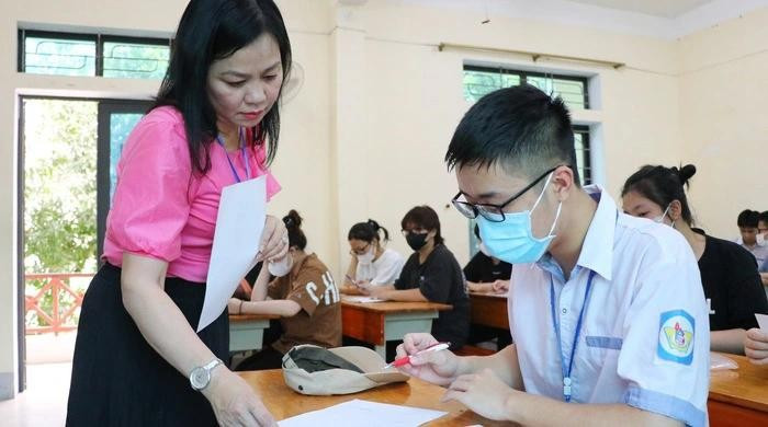 Giáo viên có quyền từ chối trực Tết. (Ảnh minh họa) quy-dinh-moi-nhat-ve-cach-tinh-tien-truc-tet-nguyen-dan-cua-giao-viendd.jpg