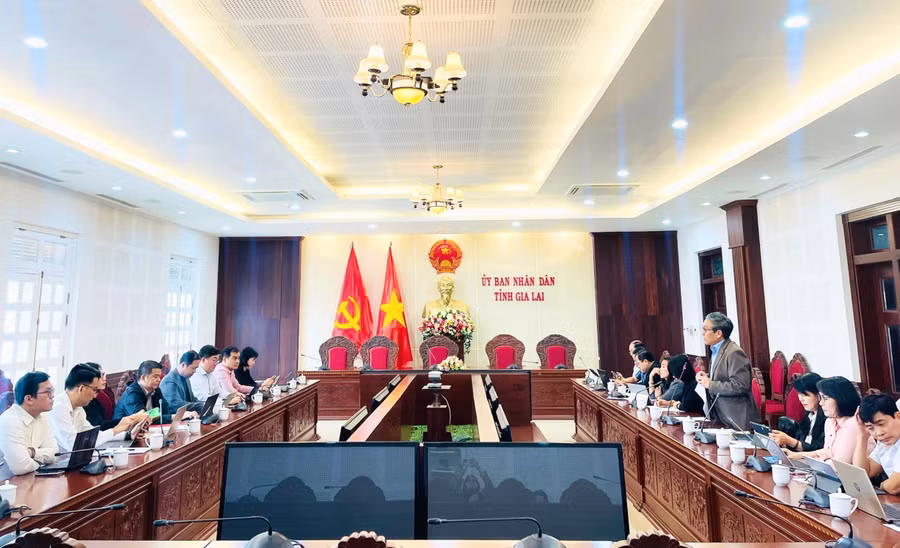 ubnd-tinh-gia-lai-va-truong-dai-hoc-su-pham-tp-ho-chi-minh-ban-ve-cac-hoat-dong-sap-toi-cua-phan-hieu-nha-truong-tai-gia-laia-td.jpg