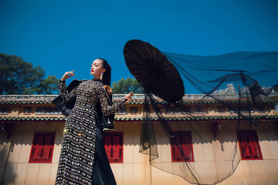 Năm nay, Nicole Hồ dự kiến chào đón tết bằng các hoạt động tôn vinh văn hóa Việt cũng như cùng cộng đồng tổ chức lễ hội mừng năm mới ở Mỹ. “Quan trọng nhất, tôi sẽ dành thời gian bên gia đình và những người thân yêu. Vì tôi biết rằng, tết là dịp để đoàn viên” . Ảnh: NVCC