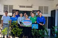 Ủy ban MTTQ Việt Nam phường Bồng Sơn tổ chức chương trình trao tặng "Vườn cây tri ân" cho gia đình bà Nguyễn Thị Hoàng Nguyệt, thuộc diện gia đình chính sách.