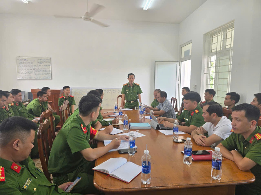 Kiểm tra tình hình công tác tại Đội Chữa cháy và CNCH khu vực An Khê và Ayun Pa. Ảnh: Minh Ngọc kiem-tra-tinh-hinh-cong-tac-tai-doi-chua-chay-va-cnch-khu-vuc-an-khe-va-ayun-pa-anh-minh-ngoc.jpg