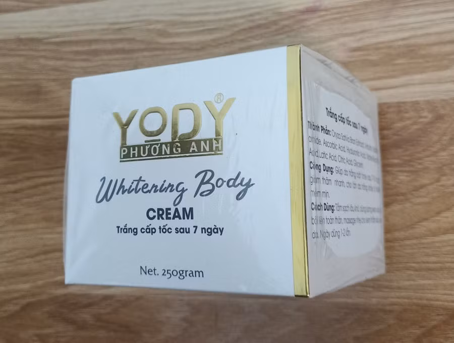 whitening-body-cream-trang-bat-tone-sau-7-ngay.jpg