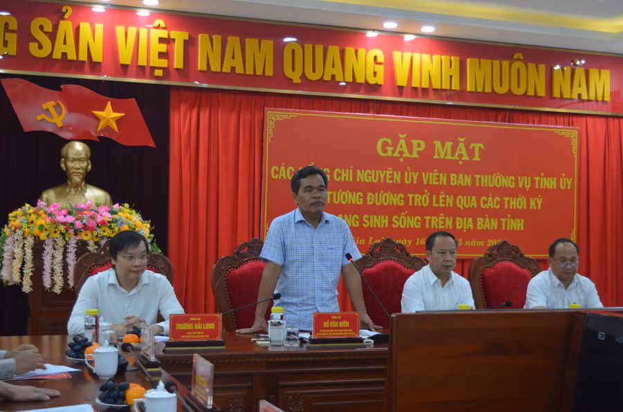 Bí thư Tỉnh ủy Hồ Văn Niên phát biểu tại buổi gặp mặt. Ảnh: Anh Huy