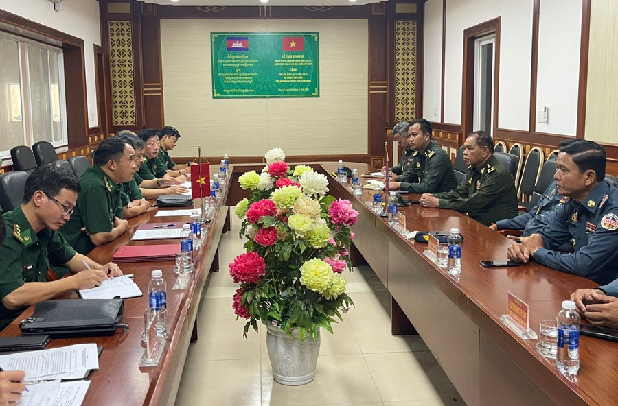 Quang cảnh buổi hội đàm. Ảnh: Quốc Vinh Quang cảnh buổi hội đàm. Ảnh: Quốc Vinh