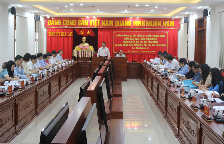 Quang cảnh buổi làm việc. Ảnh: P.D