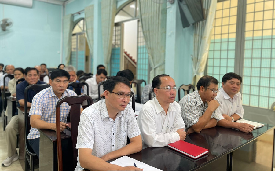 Các đại biểu tham dự buổi sinh hoạt chuyên đề do Đảng ủy Khối các Cơ quan và Doanh nghiệp tỉnh tổ chức. Ảnh: P.D Các đại biểu tham dự buổi sinh hoạt chuyên đề do Đảng ủy Khối các Cơ quan và Doanh nghiệp tỉnh tổ chức. Ảnh: P.D