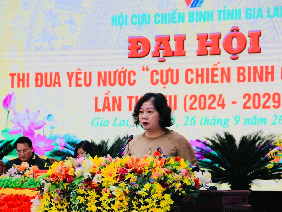 Trưởng ban Dân vận Tỉnh ủy Phạm Thị Tố Hải phát biểu tại đại hội. Ảnh: P.D