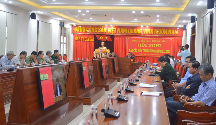 Quang cảnh hội nghị tại điểm cầu Tỉnh ủy Gia Lai. Ảnh: Anh Huy