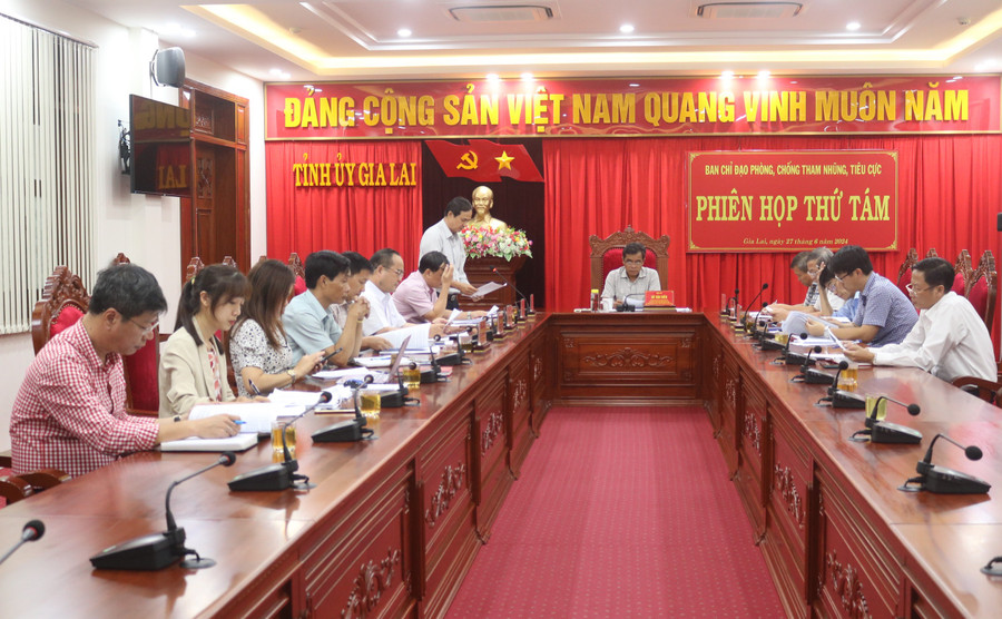 Quang cảnh phiên họp thứ tám Ban Chỉ đạo phòng-chống tham nhũng, tiêu cực tỉnh. Ảnh: P.D Quang cảnh phiên họp thứ tám Ban Chỉ đạo phòng-chống tham nhũng, tiêu cực tỉnh. Ảnh: P.D