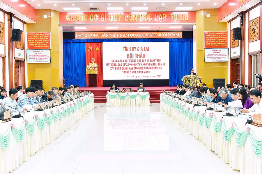 Quang cảnh hội thảo. Ảnh: Đức Thụy