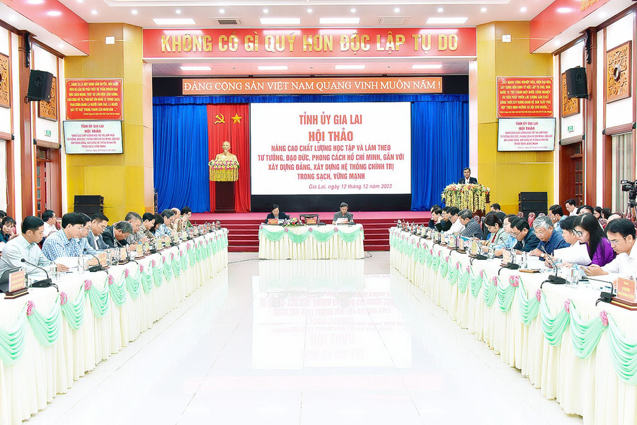 Quang cảnh hội thảo. Ảnh: Đức Thụy Quang cảnh hội thảo. Ảnh: Đức Thụy