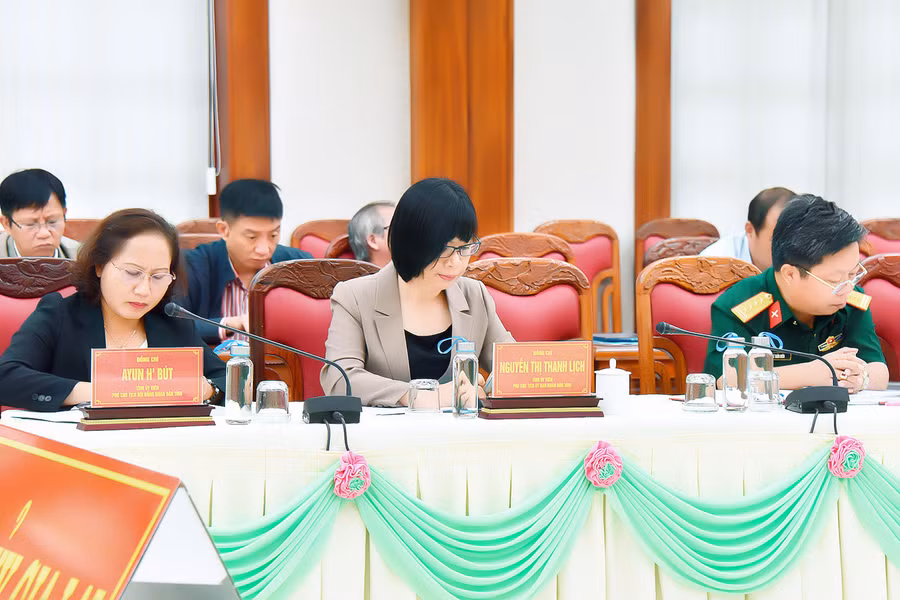 Các đại biểu tham dự hội nghị tại điểm cầu Hội trường 2-9. Ảnh: Đức Thụy