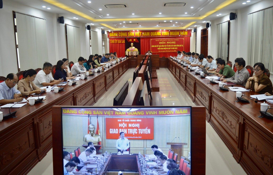 Quang cảnh hội nghị tại điểm cầu Trụ sở Tỉnh ủy. Ảnh: Anh Huy Quang cảnh hội nghị tại điểm cầu Trụ sở Tỉnh ủy. Ảnh: Anh Huy