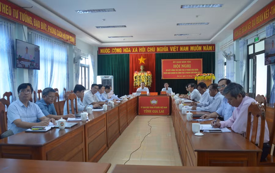 Quang cảnh hội nghị tại điểm cầu Ủy ban MTTQ Việt Nam tỉnh Gia Lai. Ảnh: Anh Huy