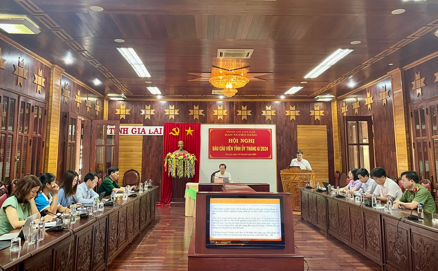 Các đại biểu tham dự Hội nghị báo cáo viên Tỉnh ủy tháng 6-2024 tại điểm cầu Hội trường 2-9 (TP.Pleiku). Ảnh: P.D Các đại biểu tham dự Hội nghị báo cáo viên Tỉnh ủy tháng 6-2024 tại điểm cầu Hội trường 2-9 (TP.Pleiku). Ảnh: P.D