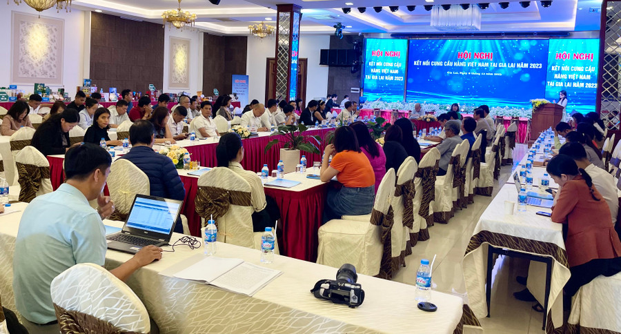 Quang cảnh hội nghị. Ảnh: V.T Quang cảnh hội nghị. Ảnh: V.T