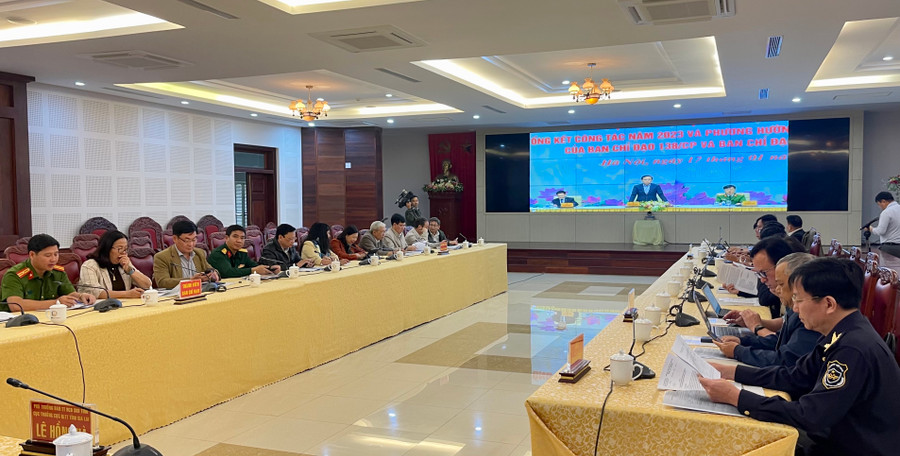 Tại hội nghị, các đại biểu đã thảo luận những vấn đề còn tồn tại và đề xuất nhiều giải pháp thực hiện nhiệm vụ. Ảnh: V.T Tại hội nghị, các đại biểu đã thảo luận những vấn đề còn tồn tại và đề xuất nhiều giải pháp thực hiện nhiệm vụ. Ảnh: V.T