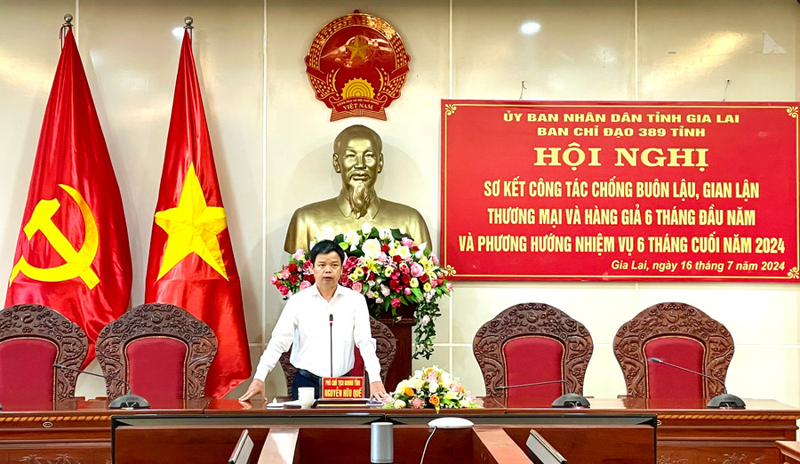 Phó Chủ tịch UBND tỉnh Nguyễn Hữu Quế-Trưởng Ban Chỉ đạo 389 tỉnh phát biểu tại hội nghị. Ảnh: V.T Phó Chủ tịch UBND tỉnh Nguyễn Hữu Quế-Trưởng Ban Chỉ đạo 389 tỉnh phát biểu tại hội nghị. Ảnh: V.T