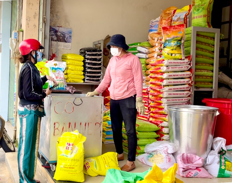 Giá gạo trên thị trường đang trên đà tăng mạnh. Ảnh: V.T