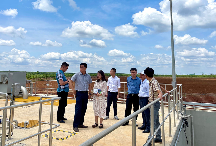 Đoàn công tác khảo sát thực tế tại Khu công nghiệp Nam Pleiku. Ảnh: V.T Đoàn công tác khảo sát thực tế tại Khu công nghiệp Nam Pleiku. Ảnh: V.T