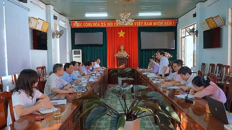 Quang cảnh buổi làm việc. Ảnh: Vũ Thảo