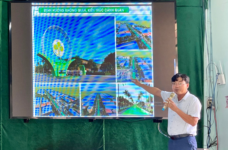 Công bố đồ án quy hoạch xây dựng chi tiết 1/500 Cụm công nghiệp số 2 huyện Đak Đoa. Ảnh: V.T Công bố đồ án quy hoạch xây dựng chi tiết 1/500 Cụm công nghiệp số 2 huyện Đak Đoa. Ảnh: V.T