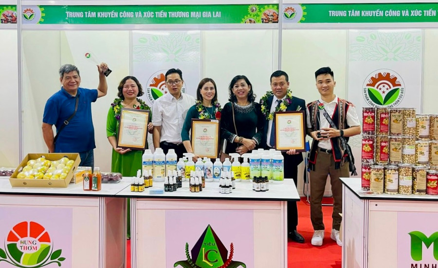 Gia Lai có 3 bộ sản phẩm được công nhận sản phẩm công nghiệp nông thôn tiêu biểu cấp quốc gia năm 2023. Ảnh: Sở Công thương Gia Lai cung cấp Gia Lai có 3 bộ sản phẩm được công nhận sản phẩm công nghiệp nông thôn tiêu biểu cấp quốc gia năm 2023. Ảnh: Sở Công thương Gia Lai cung cấp