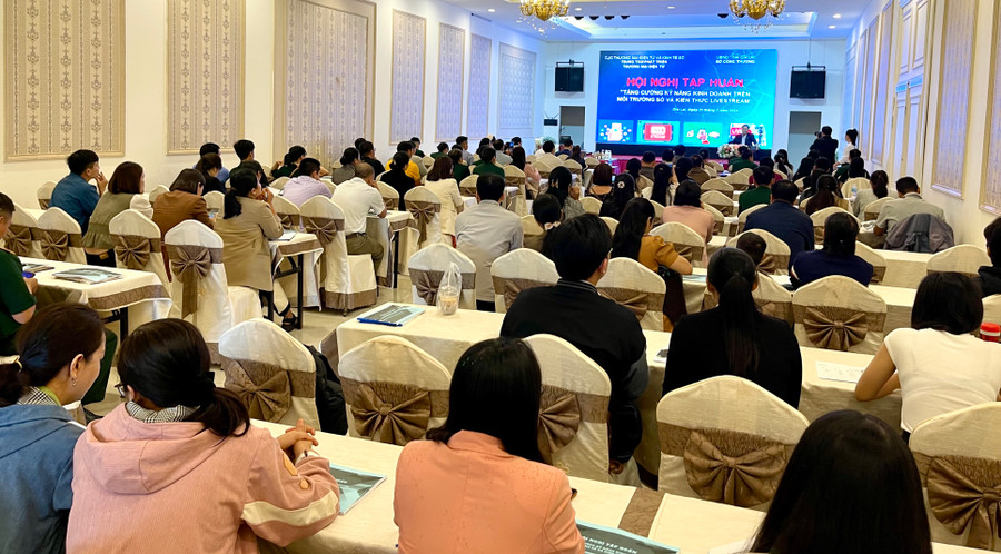 Quang cảnh hội nghị tập huấn. Ảnh: V.T