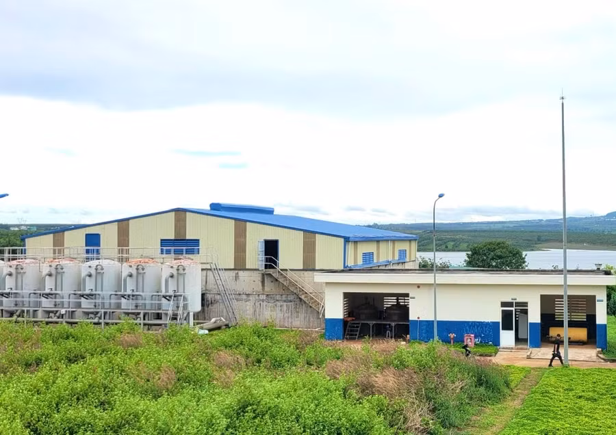 Công ty cổ phần Cấp nước Chư Sê “dọa” ngừng cấp nước vì nợ tiền điện kéo dài, ngành điện nhiều lần thông báo sẽ ngừng cấp điện. Ảnh: Minh Phương