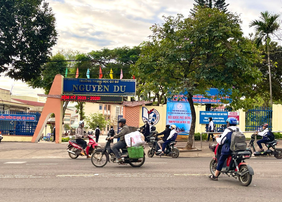 Mục tiêu của dự án &quot;Tuổi trẻ và những cung đường biết nói” nhằm nâng cao năng lực cho thanh-thiếu niên chủ động đóng góp vào việc giải quyết các vấn đề giao thông thiếu an toàn đến với các cấp quản lý. Ảnh: Minh Phương