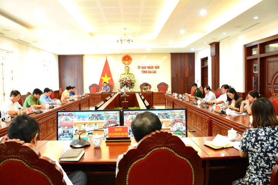 Quang cảnh Hội nghị trực tuyến toàn quốc sơ kết công tác đảm bảo trật tự, an toàn giao thông quý I-2023. Ảnh: Minh Nguyễn