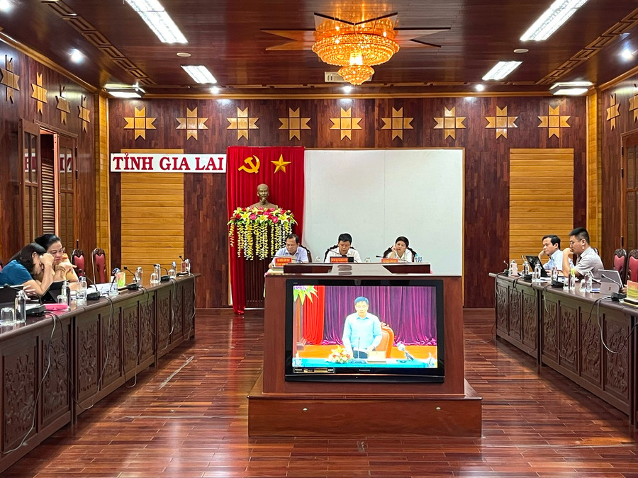 Bộ trưởng Bộ Giao thông-Vận tải Nguyễn Văn Thắng phát biểu chỉ đạo tại hội nghị sơ kết công tác đảm bảo trật tự an toàn giao thông 6 tháng đầu năm 2023. Ảnh: Minh Nguyễn Bộ trưởng Bộ Giao thông-Vận tải Nguyễn Văn Thắng phát biểu chỉ đạo tại hội nghị sơ kết công tác đảm bảo trật tự an toàn giao thông 6 tháng đầu năm 2023. Ảnh: Minh Nguyễn