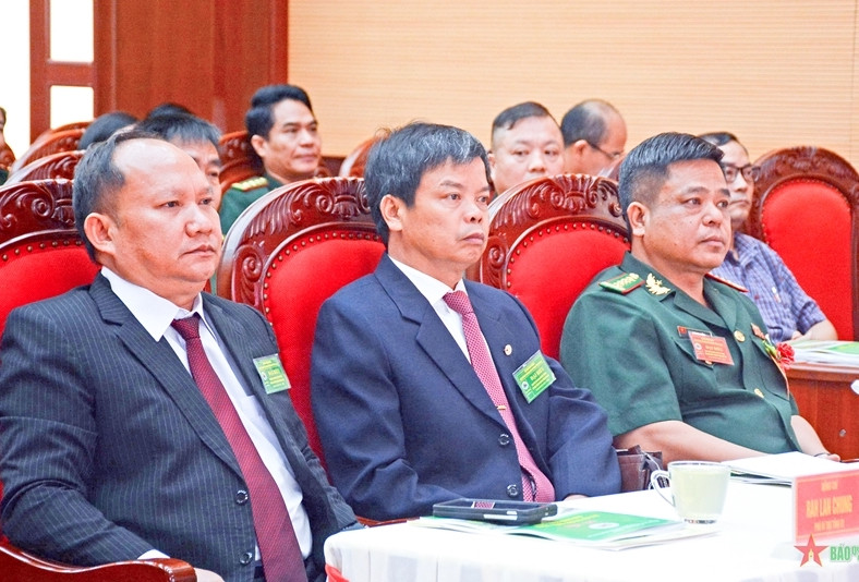 Các đồng chí lãnh đạo Tỉnh ủy, UBND tỉnh và Bộ Chỉ huy BĐBP dự Đại hội thi đua quyết thắng của Bộ Chỉ huy BĐBP tỉnh. Ảnh: T.D