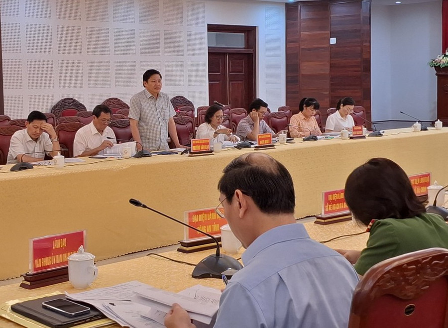 Ông Trương Văn Đạt-Phó Chủ tịch Thường trực HĐND tỉnh phát biểu tại buổi làm việc. Ảnh: T.D Ông Trương Văn Đạt-Phó Chủ tịch Thường trực HĐND tỉnh phát biểu tại buổi làm việc. Ảnh: T.D