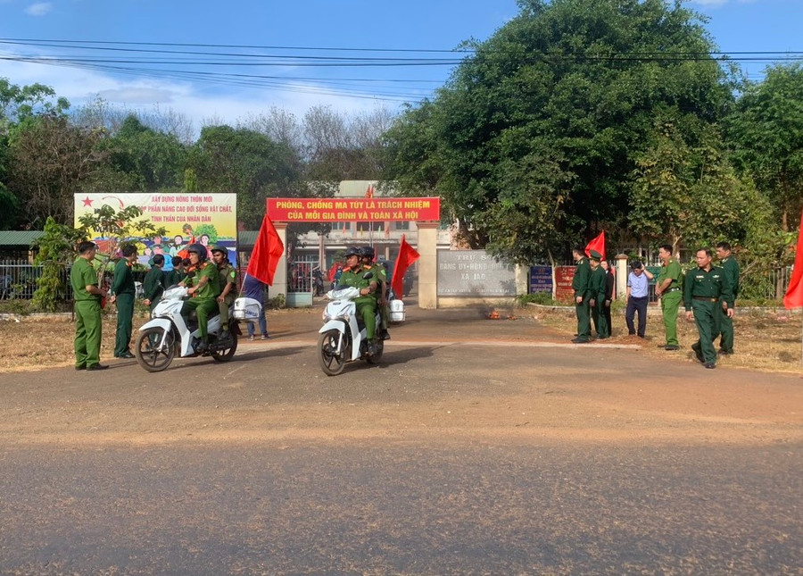 Diễu hành tuyên truyền phòng-chống tác hại của ma túy. Ảnh: T.D