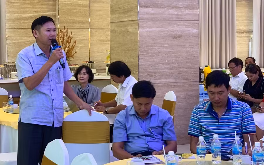 Buổi tọa đàm nhận được nhiều ý kiến từ đại diện các Công ty, hộ trồng cà phê trên địa bàn tỉnh về phương pháp trồng cà phê bền vững. Ảnh: T.D