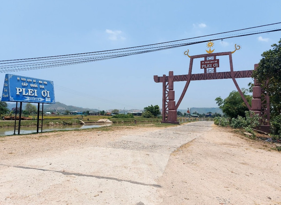 Lễ cầu mưa được phục dựng tại Di tích lịch sử Plei Ơi. Ảnh: Thiên Di Lễ cầu mưa được phục dựng tại Di tích lịch sử Plei Ơi. Ảnh: Thiên Di