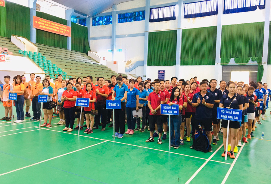 131 VĐV tham gia hội thao báo chí khu vực Tây Nguyên năm 2023. Ảnh: Nguyễn Tú