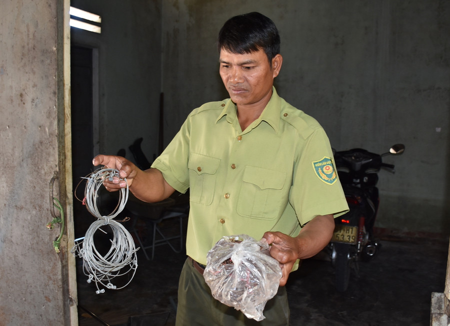 Các loại bẫy thú được phát hiện trong khu vực rừng do Vườn Quốc gia Kon Ka Kinh quản lý. Ảnh: T.D