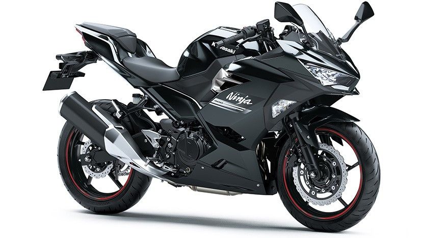 Kawasaki Ninja 400 màu đen (Nguồn: Kawasaki motors.com)