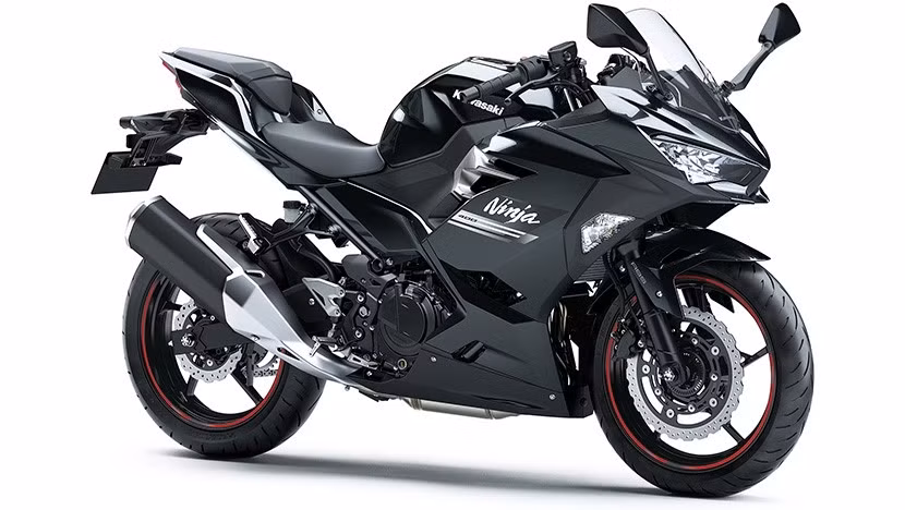 Kawasaki Ninja 400 màu đen (Nguồn: Kawasaki motors.com)