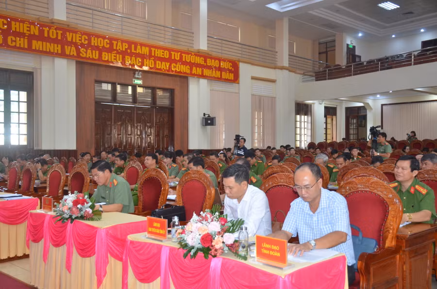 Các đại biểu tham dự hội nghị. Ảnh: Vĩnh Hoàng